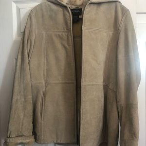 Vintage Outbrook Womens Leather/ imitation fur hooded jacket. Size 16/18-Cream!